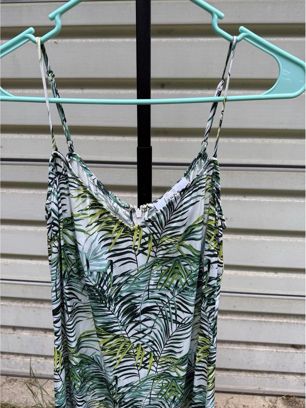 RTR Louna Dana Green & White Palm Printed Sleeveless V Neck Midi Dress Sz S - Picture 5 of 7